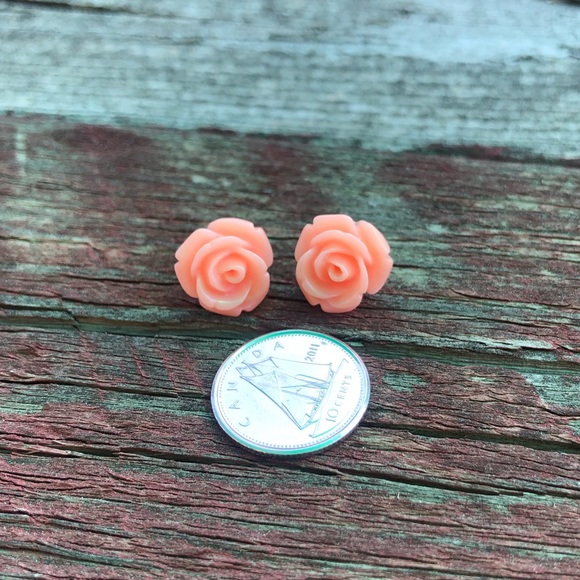 Forever 21 Set of 3 Earrings - Picture 2 of 4